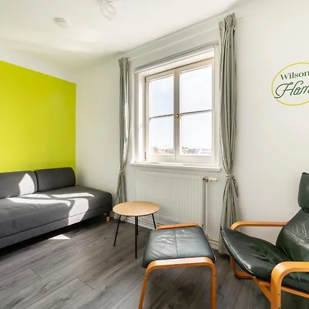 Wilson's Center Forestview * Baden